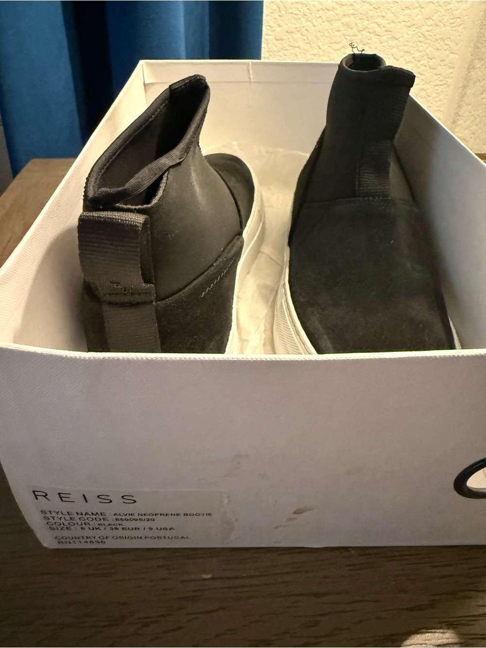REISS Women’s Black Slip-On Suede High-Top Sneakers